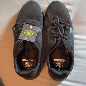 Womens  Black sneakers NWT Size 9